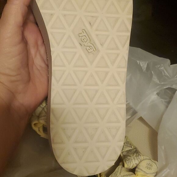 Teva Women's Flatform Universal Silver Sandal - Picture 8 of 8